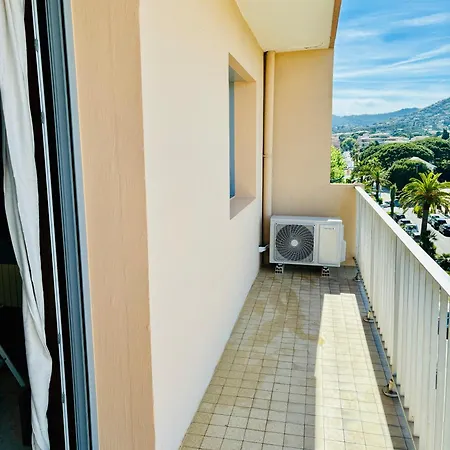 5*, Vue Et Acces Apartamento *